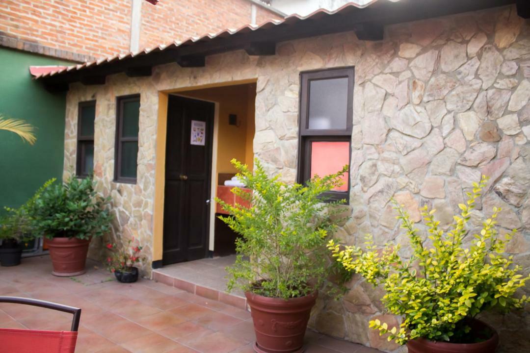 Hotel Palma De Mallorca Антигуа-Гватемала Экстерьер фото